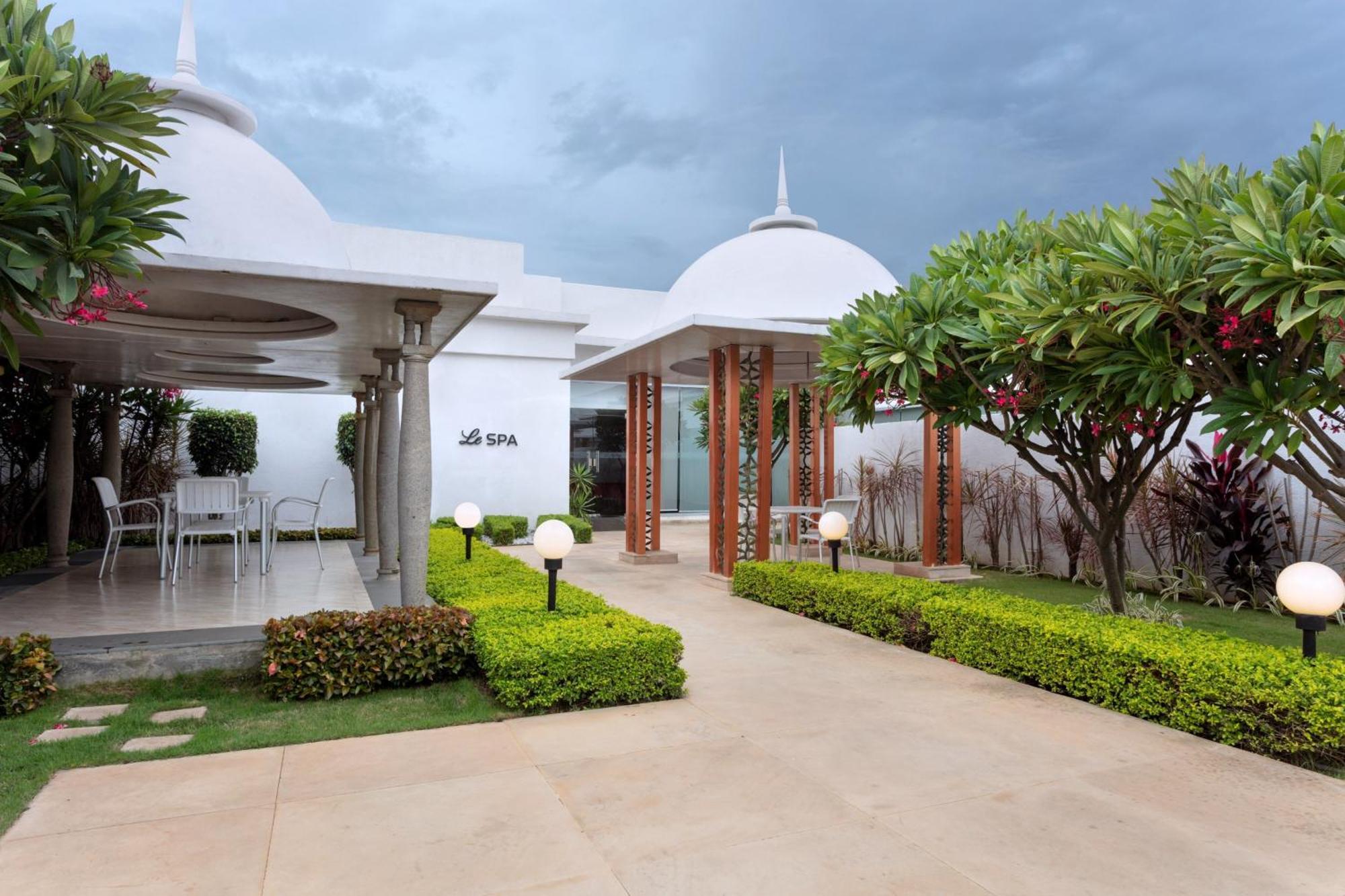 Le Meridien Coimbatore Exterior foto